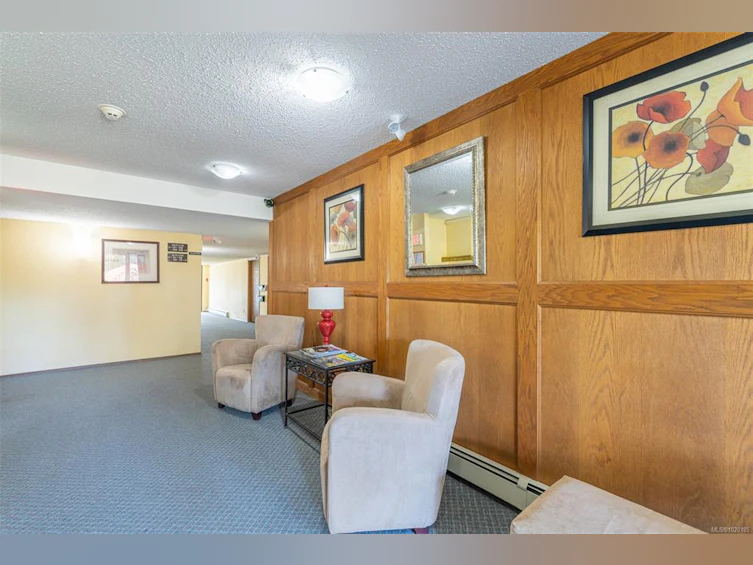 114-10110 Fifth Street, Sidney, BC, V8L 2X9 - 30