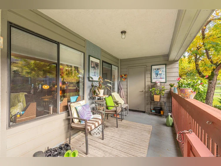114-10110 Fifth Street, Sidney, BC, V8L 2X9 - 20