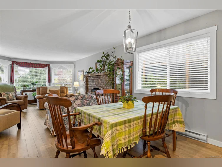 779 Daffodil Drive, Parksville, BC, V9P 1E3 - 4