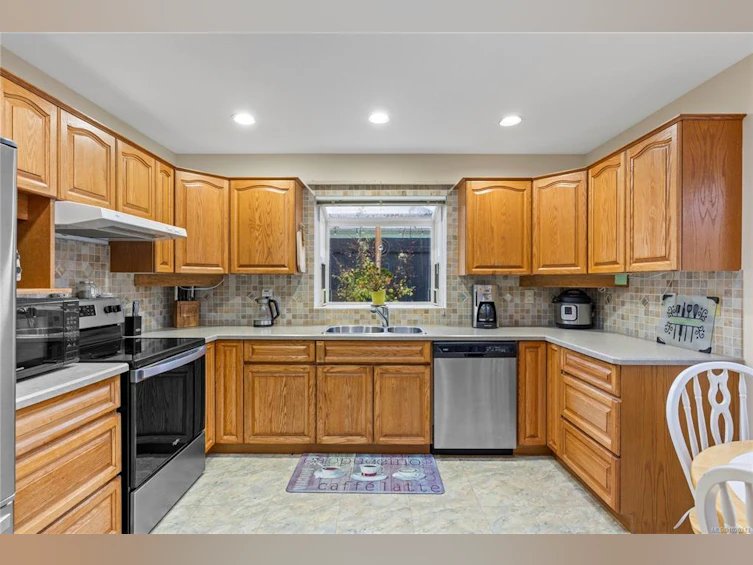 779 Daffodil Drive, Parksville, BC, V9P 1E3 - 5
