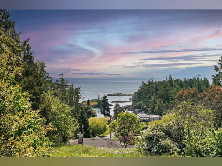3915 Gilbert Drive, Metchosin, BC, V9C 4B2 - 2