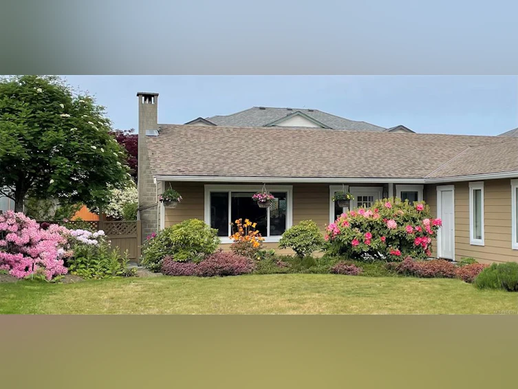 6255 Blueback Road, Nanaimo, BC, V9V 1A9 - 2