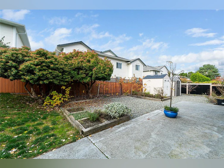 6255 Blueback Road, Nanaimo, BC, V9V 1A9 - 37