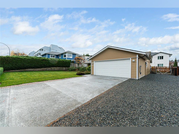 6255 Blueback Road, Nanaimo, BC, V9V 1A9 - 35