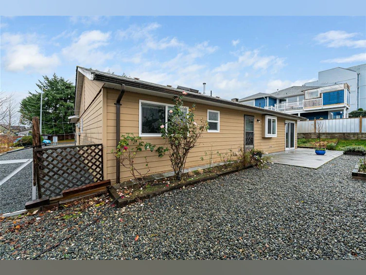 6255 Blueback Road, Nanaimo, BC, V9V 1A9 - 33