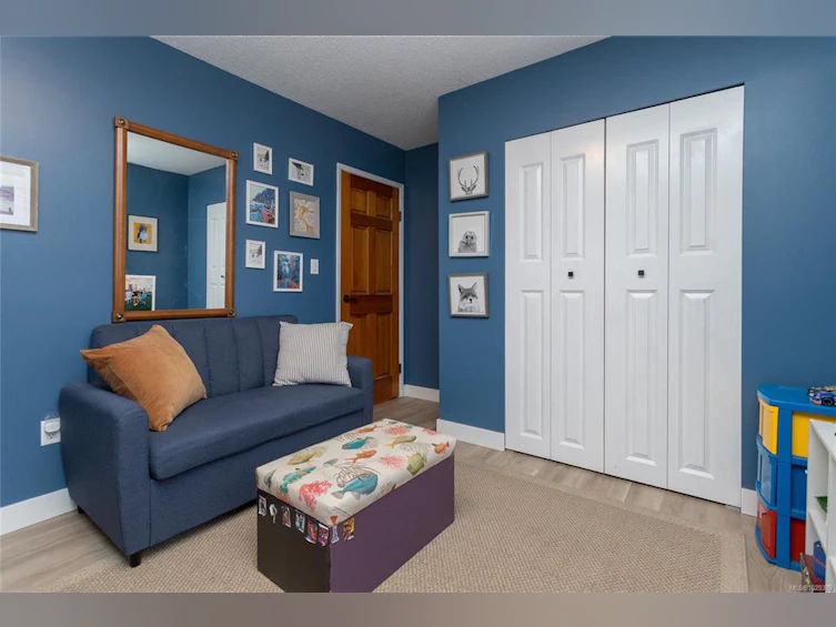 9583 Christine Place, Sidney, BC, V8L 2S7 - 17