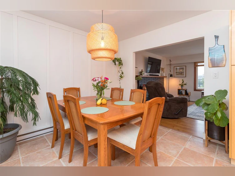 9583 Christine Place, Sidney, BC, V8L 2S7 - 8