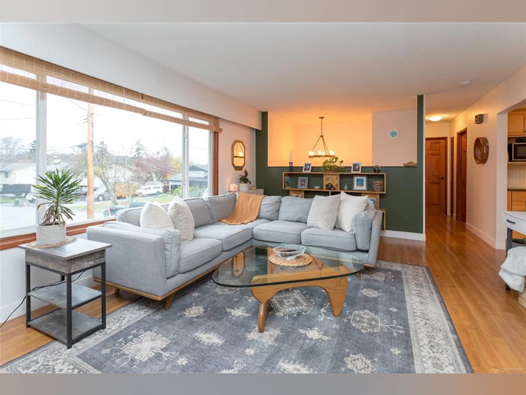 9583 Christine Place, Sidney, BC, V8L 2S7 - 6