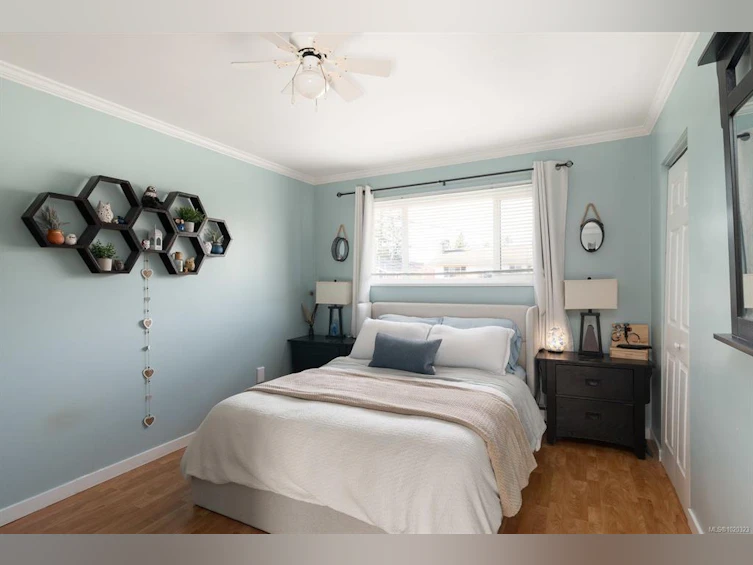 9579 Epco Drive, Sidney, BC, V8L 2T1 - 13