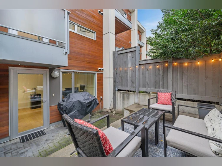 4-2830 Irma Street, Victoria, BC, V9A 1S2 - 10