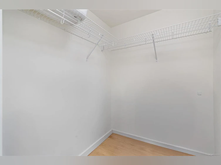 4-2830 Irma Street, Victoria, BC, V9A 1S2 - 35