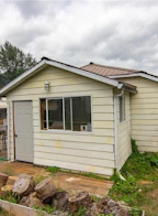 32 Poplar Street