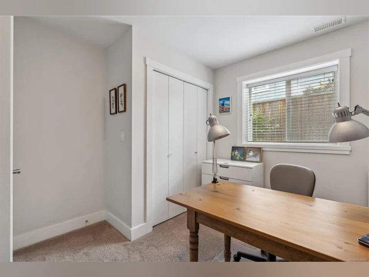 2443 Florence Street, Oak Bay, BC, V8R 5E7 - 34