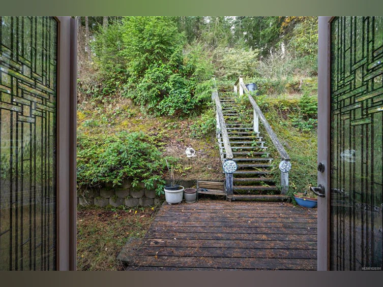 5259 Lost Lake Road, Nanaimo, BC, V9T 5E6 - 15