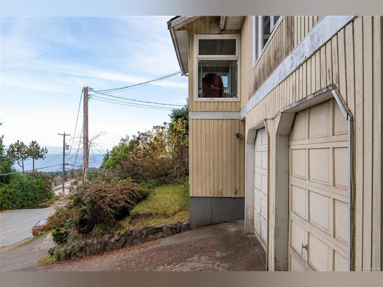 5259 Lost Lake Road, Nanaimo, BC, V9T 5E6 - 31