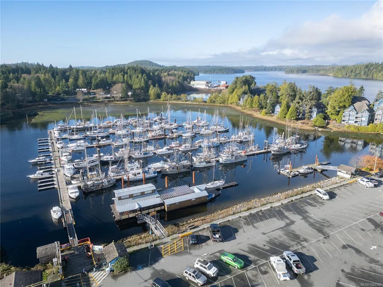203-250 Hemlock Street, Ucluelet, BC, V0R 3A0 - 39