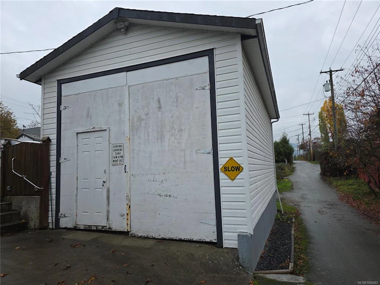 4090 10th Avenue, Port Alberni, BC, V9Y 4X2 - 18