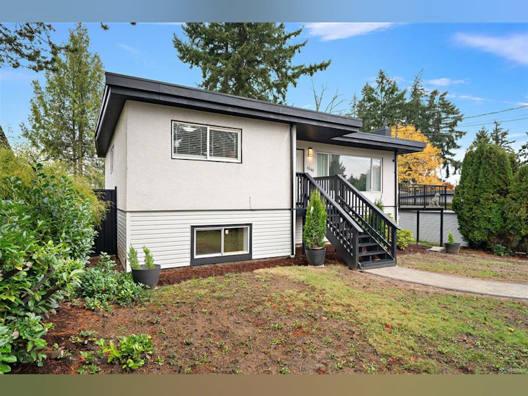 1060 Nelson Street, Nanaimo, BC, V9S 2K2 - 3