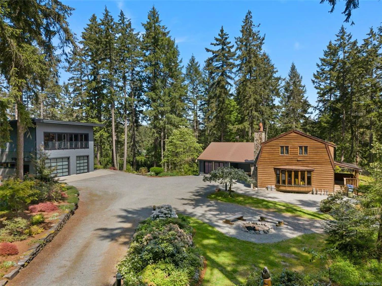 3281 Mcguire Way, Nanaimo, BC, V9G 1C4