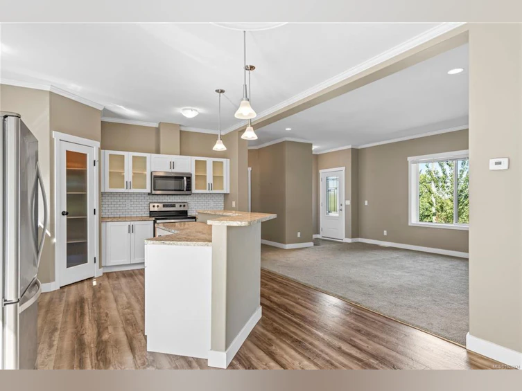 2687 Jingle Pot Road, Nanaimo, BC, V9R 6W5 - 38