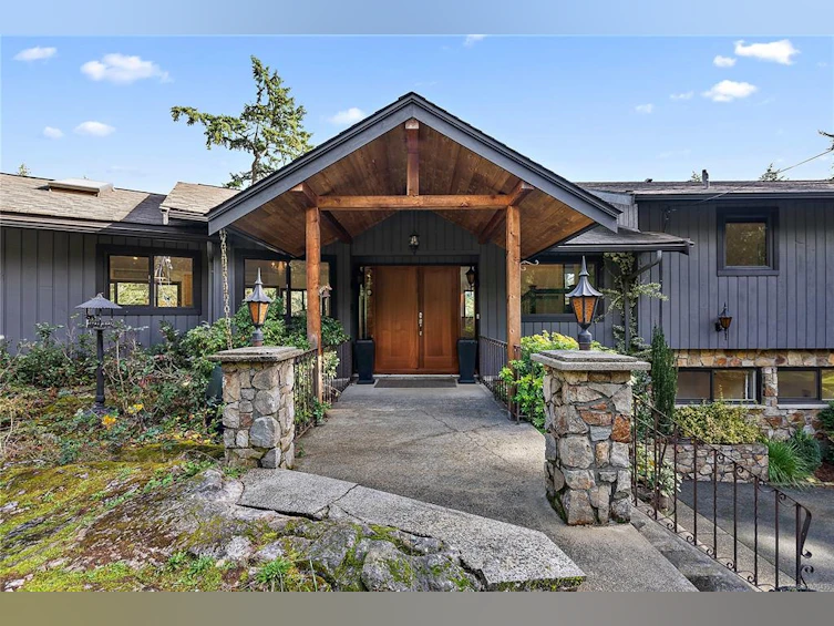 235 Hartland Avenue, Saanich, BC, V9E 1L7 - 5