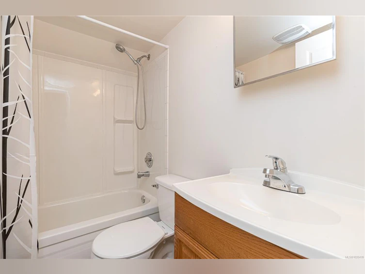 932 Tattersall Drive, Saanich, BC, V8X 2W9 - 28