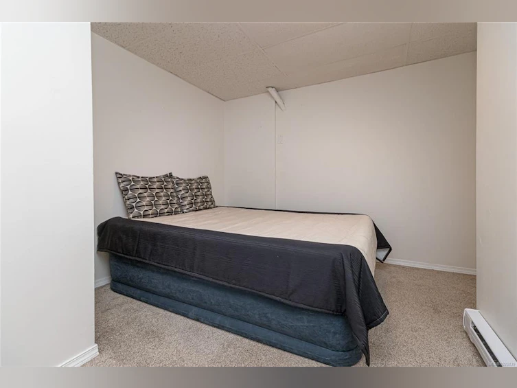 932 Tattersall Drive, Saanich, BC, V8X 2W9 - 26