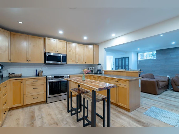 1025 Maple Lane Drive, Parksville, BC, V9P 1T3 - 19