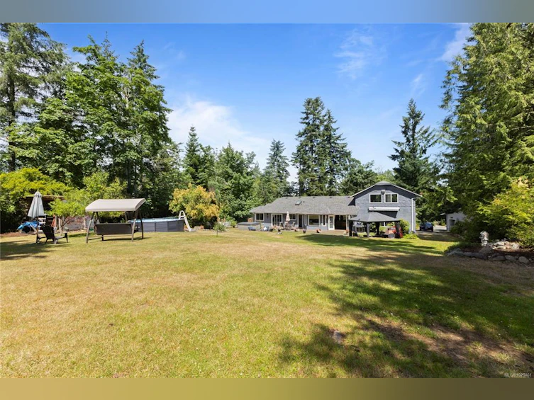 777 Salsbury Road, Courtenay, BC, V9N 9M2 - 34