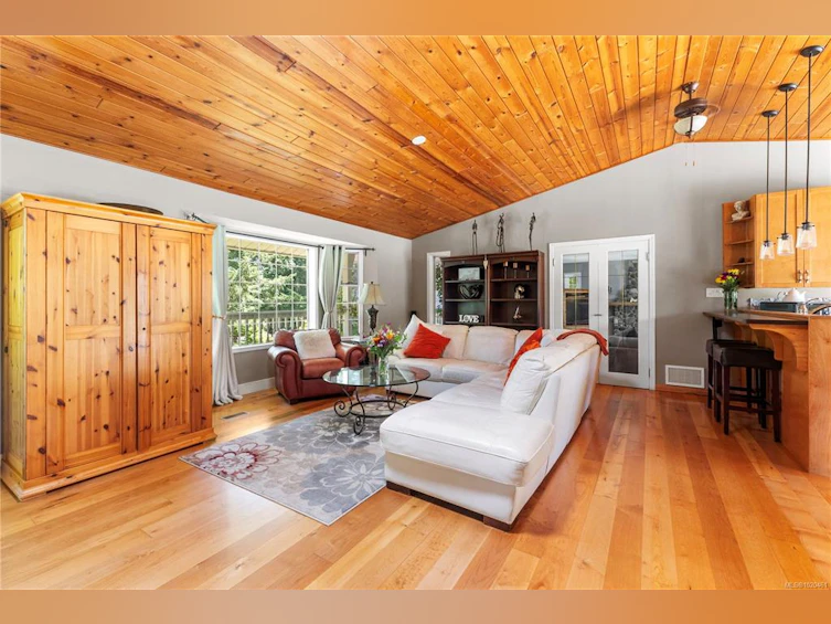 777 Salsbury Road, Courtenay, BC, V9N 9M2 - 5