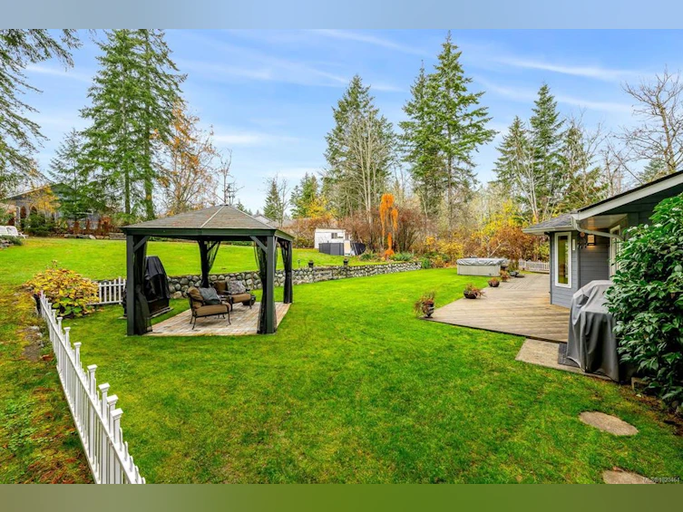 777 Salsbury Road, Courtenay, BC, V9N 9M2 - 31