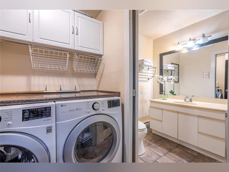 2880 Leigh Road, Langford, BC, V9B 4G3 - 44