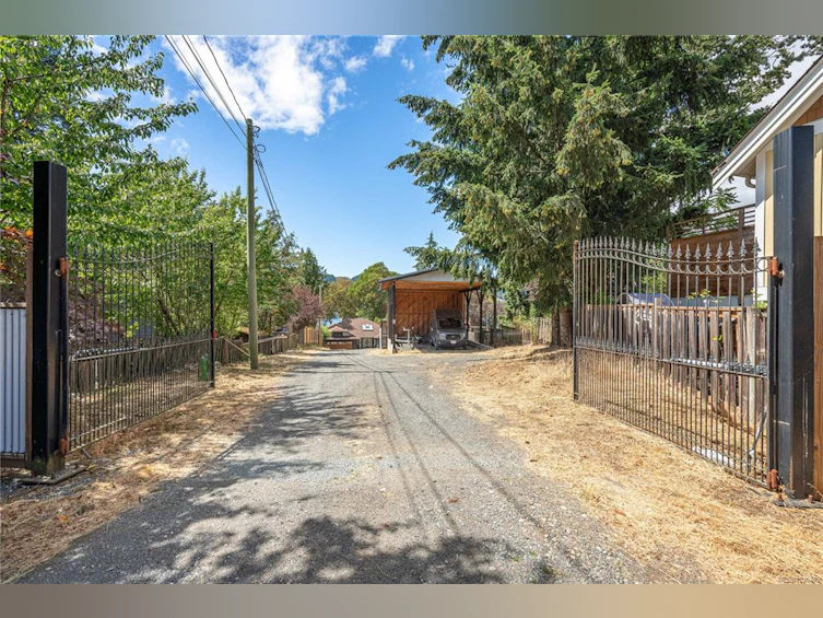 2880 Leigh Road, Langford, BC, V9B 4G3 - 70