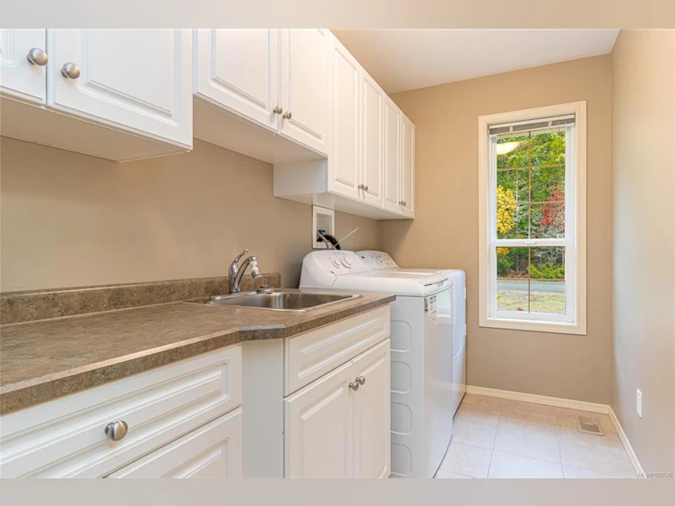 185 Huson Road, Qualicum Beach, BC, V9K 2A2 - 44