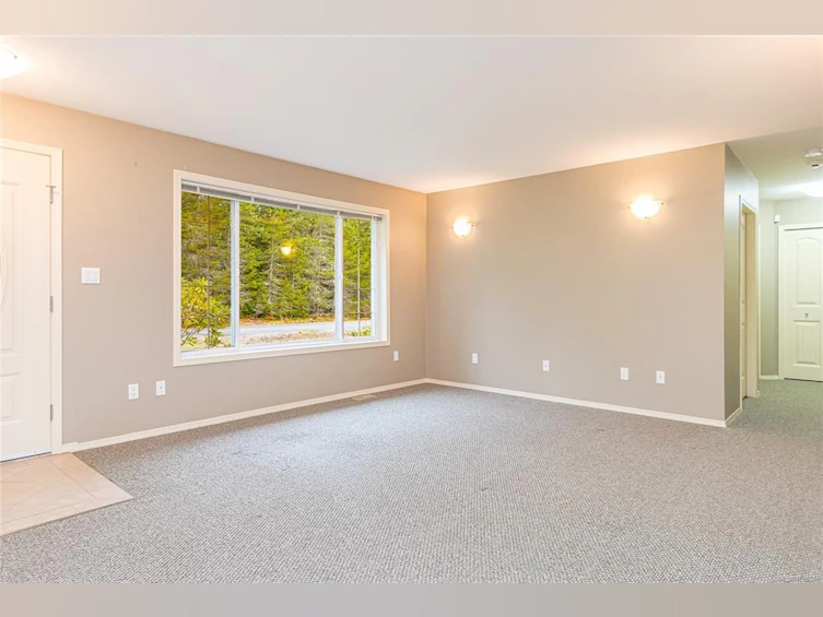 185 Huson Road, Qualicum Beach, BC, V9K 2A2 - 3