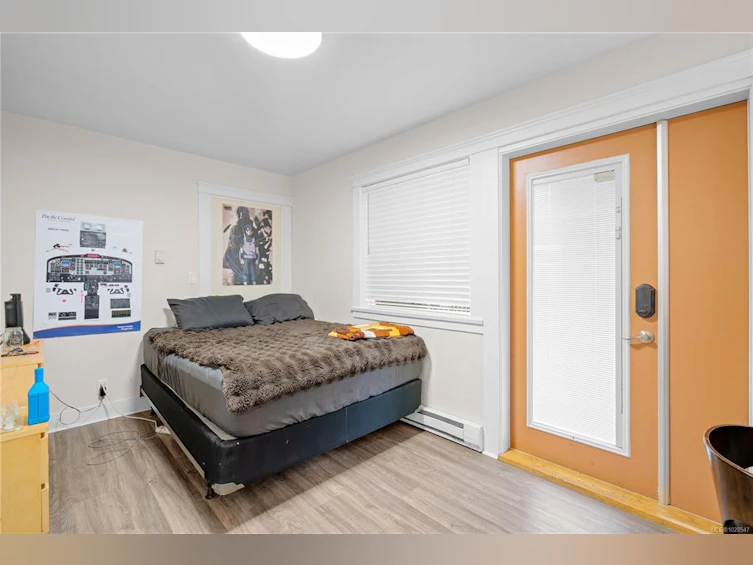 4012 Rainbow Street, Saanich, BC, V8X 2A8 - 51