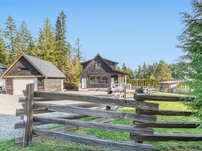 6373 Salal Road - 4