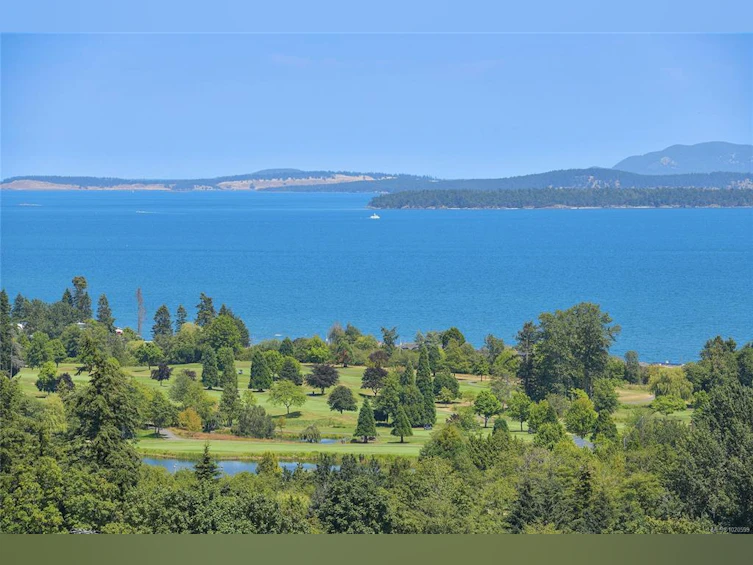 403-5388 Hill Rise Terrace, Saanich, BC, V8Y 3K3 - 58