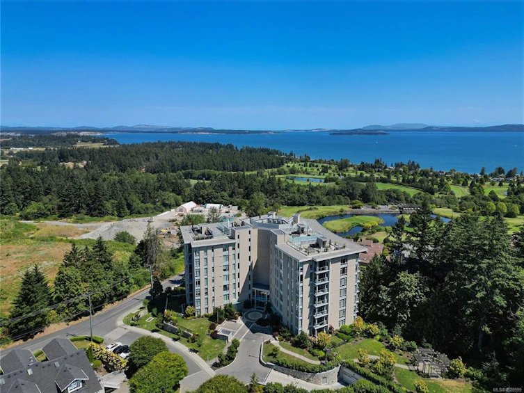 403-5388 Hill Rise Terrace, Saanich, BC, V8Y 3K3 - 49