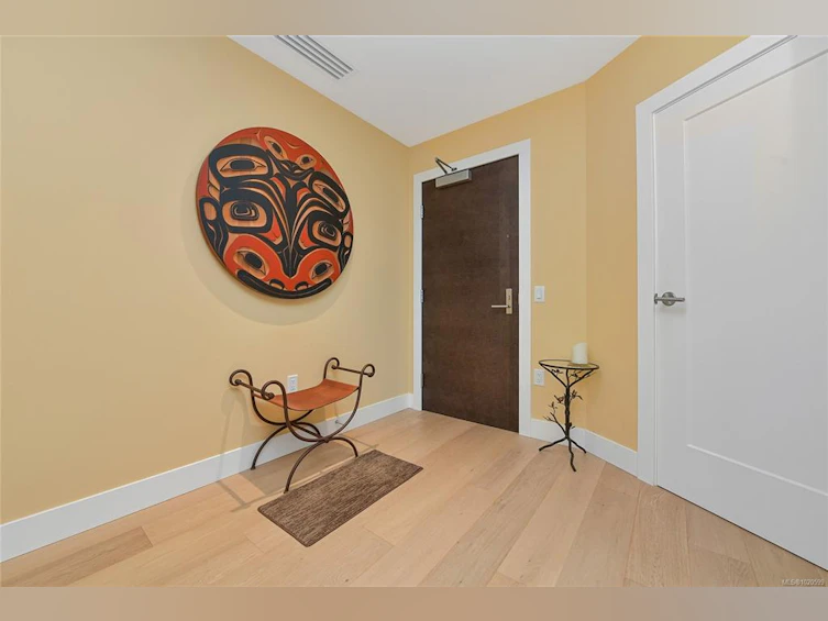 403-5388 Hill Rise Terrace, Saanich, BC, V8Y 3K3 - 6