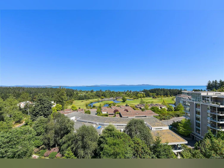 403-5388 Hill Rise Terrace, Saanich, BC, V8Y 3K3 - 54