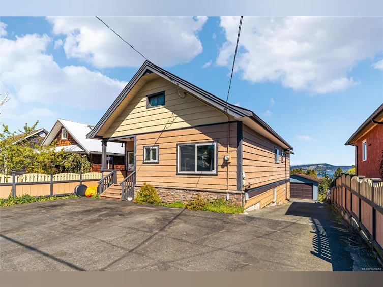 18 S Gillespie Street, Nanaimo, BC, V9R 4Y3 - 31