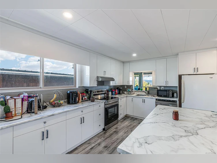18 S Gillespie Street, Nanaimo, BC, V9R 4Y3 - 8
