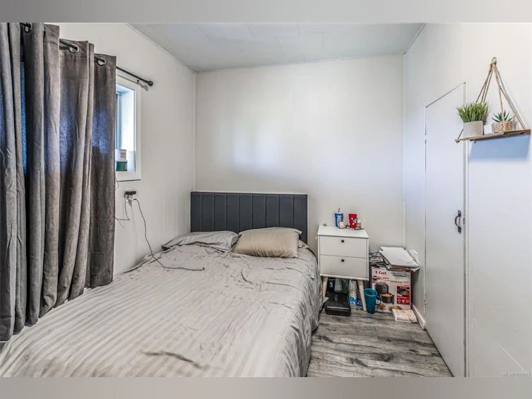 18 S Gillespie Street, Nanaimo, BC, V9R 4Y3 - 21