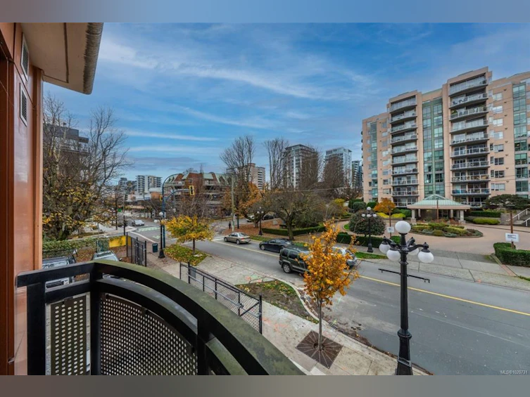 216-1029 View Street, Victoria, BC, V8V 0C9 - 13
