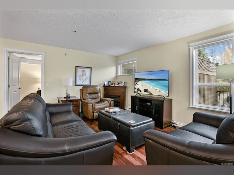 111-4536 Viewmont Avenue, Saanich, BC, V8Z 5L2 - 6