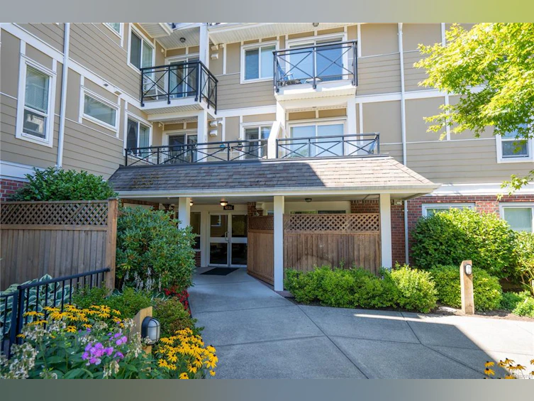 111-4536 Viewmont Avenue, Saanich, BC, V8Z 5L2 - 19