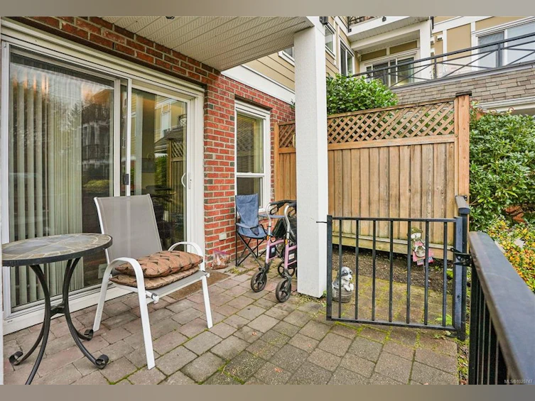 111-4536 Viewmont Avenue, Saanich, BC, V8Z 5L2 - 17