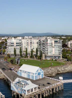 201 9809 Seaport Place