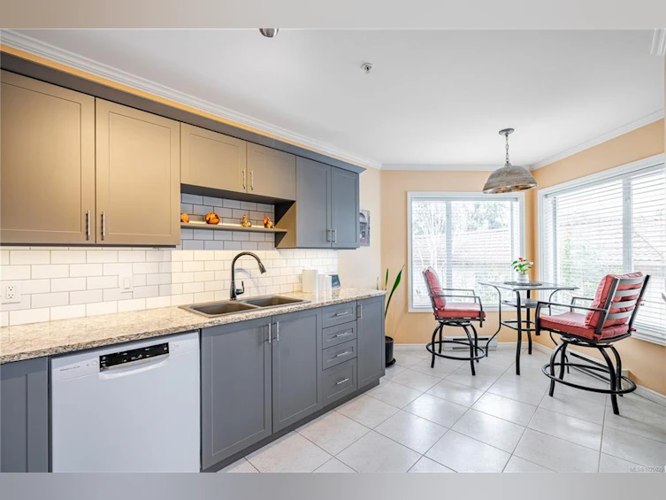 306-1 Buddy Road, View Royal, BC, V9B 1V6 - 13